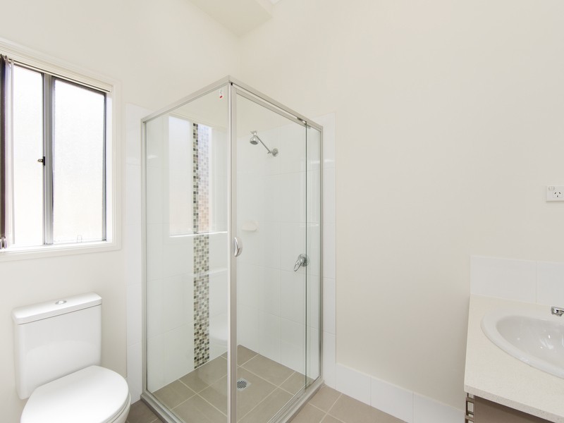 32 Blackwood Circuit, Cameron Park NSW 2285