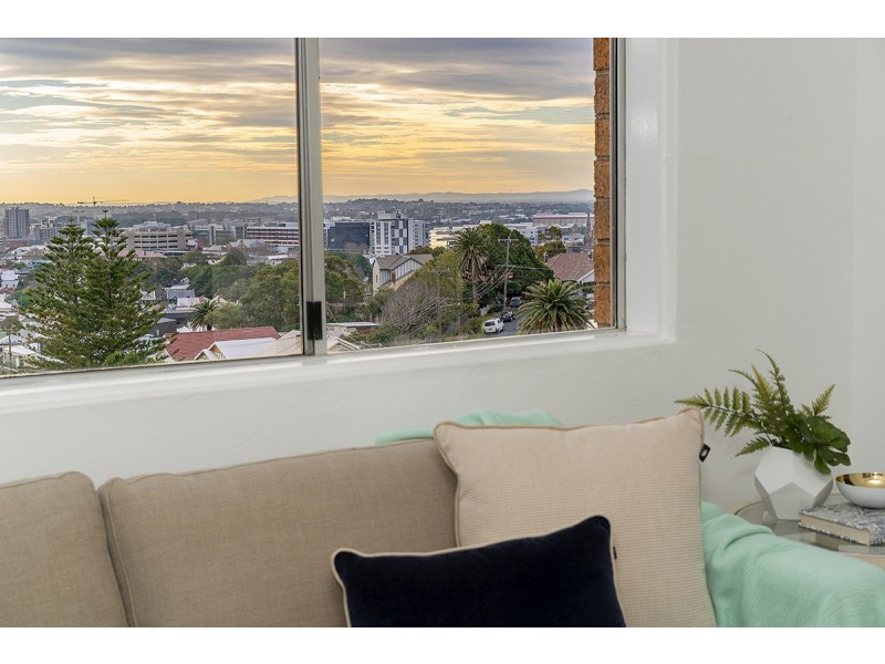 12/33 Nesca Parade, The Hill NSW 2300