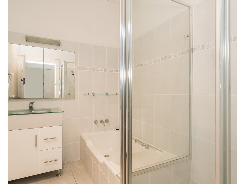 6 Lambton Road, Waratah NSW 2298