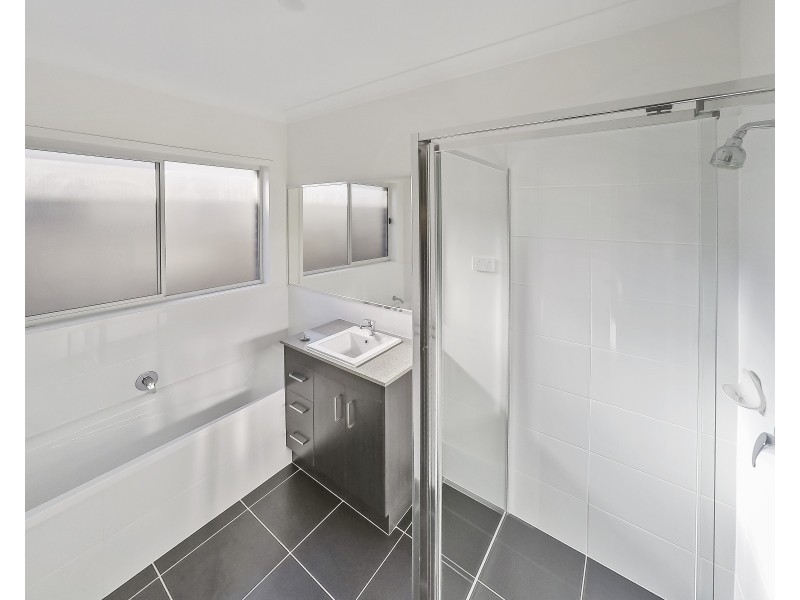 12 Hoban Street, North Rothbury NSW 2335