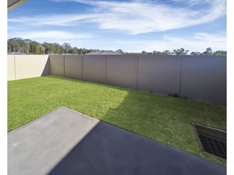 12 Hoban Street, North Rothbury NSW 2335