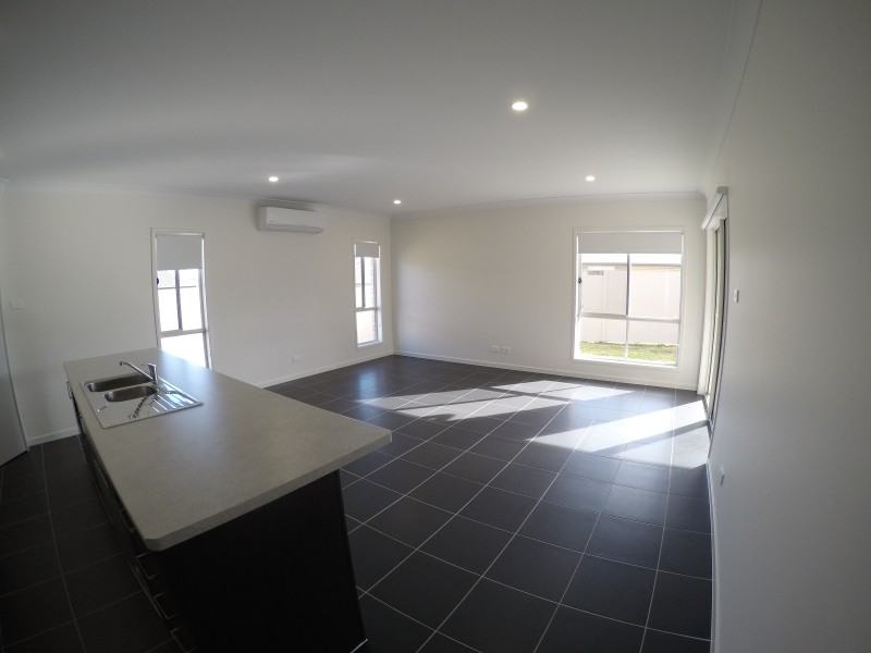 17 Slattery Road, North Rothbury NSW 2335