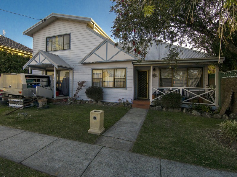 17 Lingard Street, Merewether NSW 2291