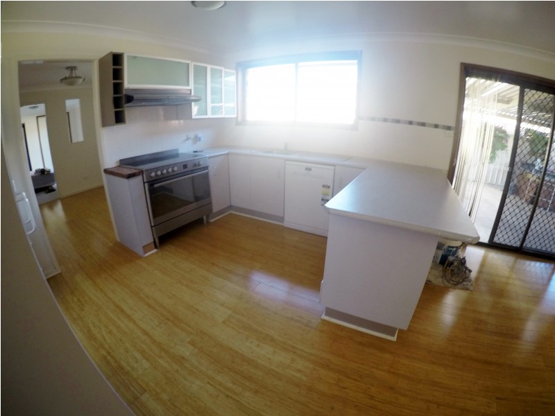 6 Cromdale Parade, Maryland NSW 2287