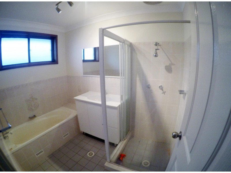 6 Cromdale Parade, Maryland NSW 2287