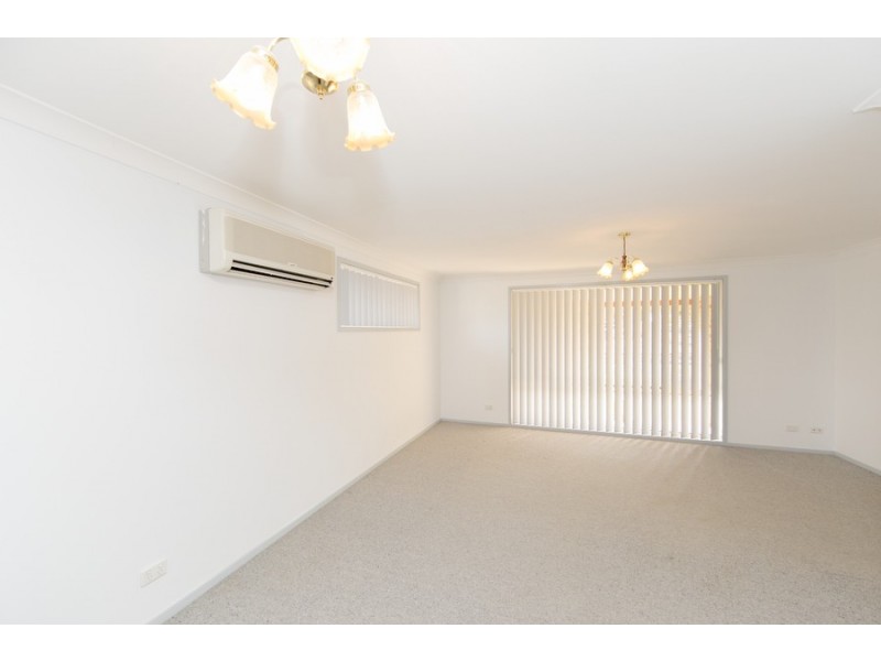 54 Kyamba Crescent, Maryland NSW 2287