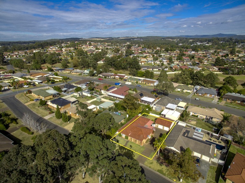 54 Kyamba Crescent, Maryland NSW 2287