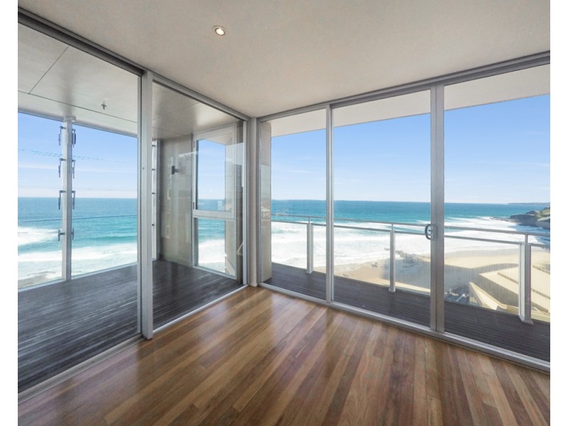 1002/61 Shortland Esplanade, Newcastle NSW 2300