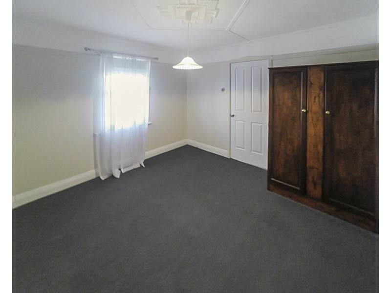 13 Murnin Street, Wallsend NSW 2287