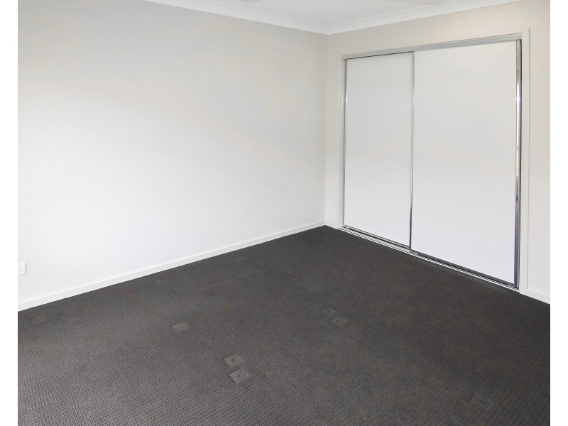 8 Mountain Street, Chisholm NSW 2322