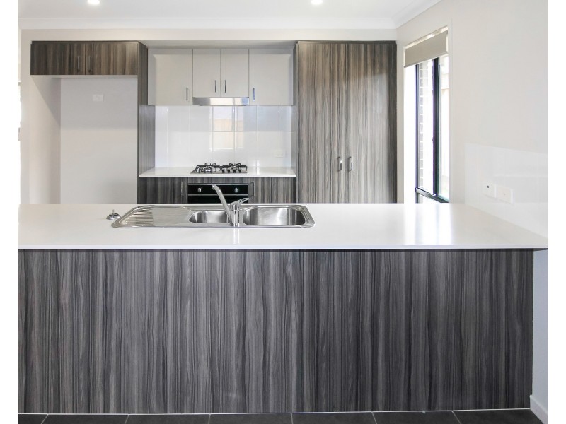 8 Mountain Street, Chisholm NSW 2322