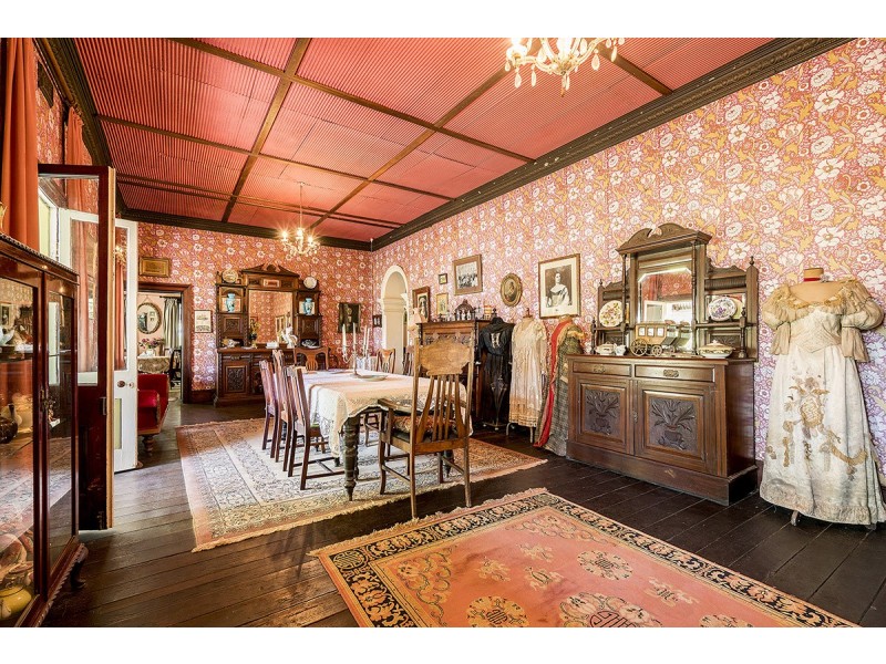 32 Caswell Crescent, Tanilba Bay NSW 2319