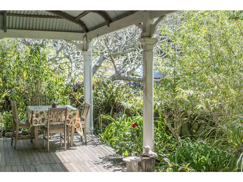 32 Caswell Crescent, Tanilba Bay NSW 2319