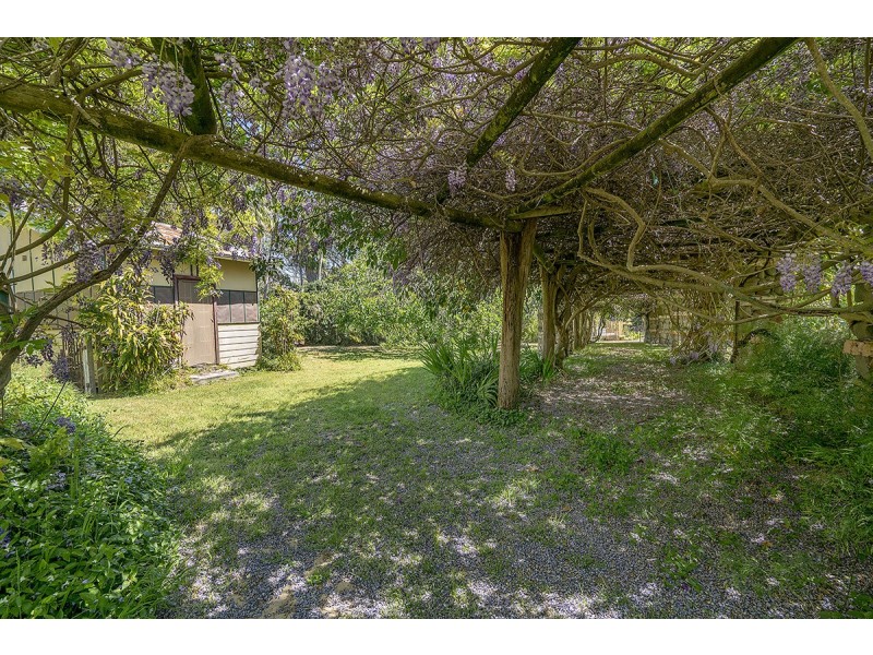 32 Caswell Crescent, Tanilba Bay NSW 2319