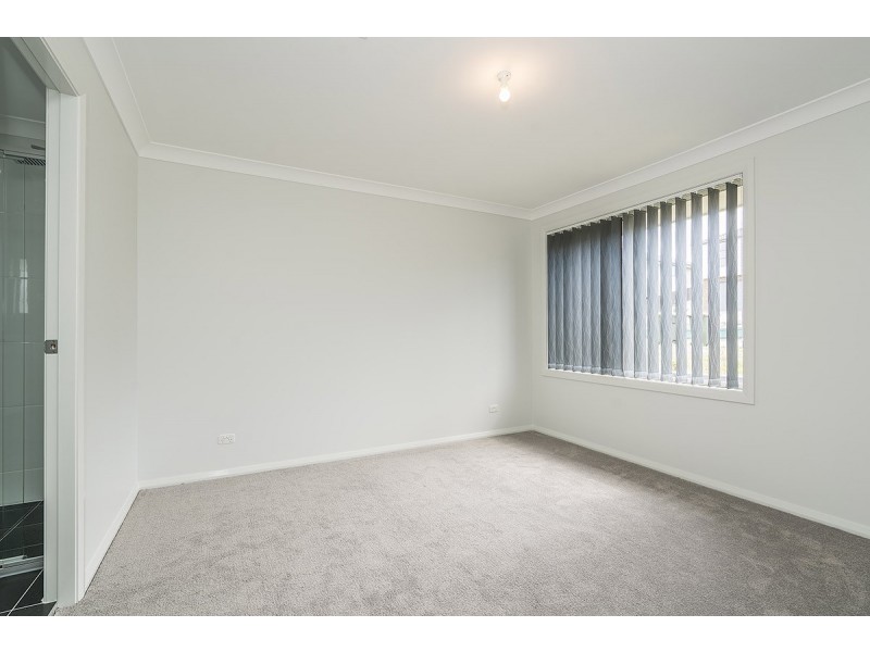 90 Delaware Drive, Macquarie Hills NSW 2285