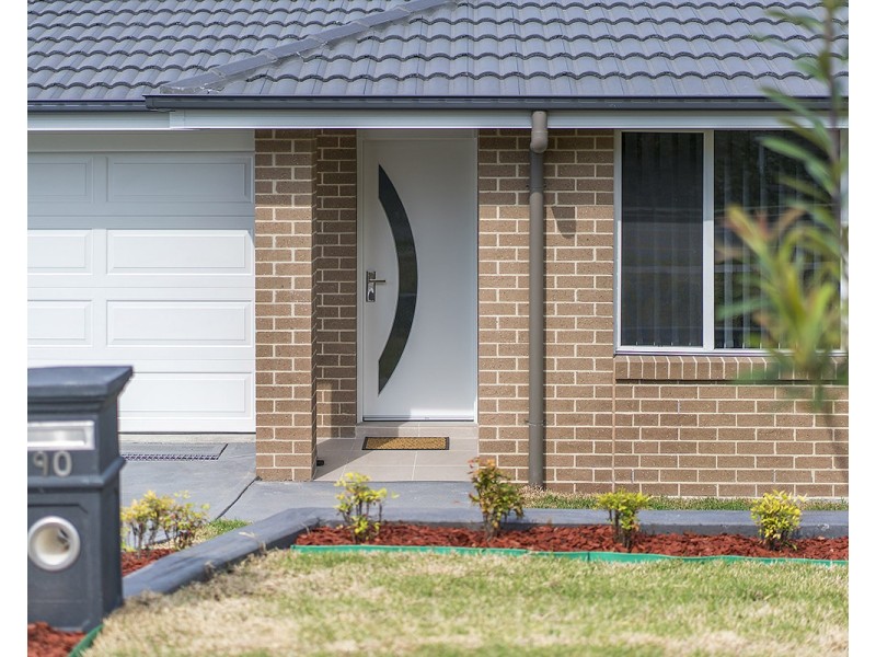 90 Delaware Drive, Macquarie Hills NSW 2285