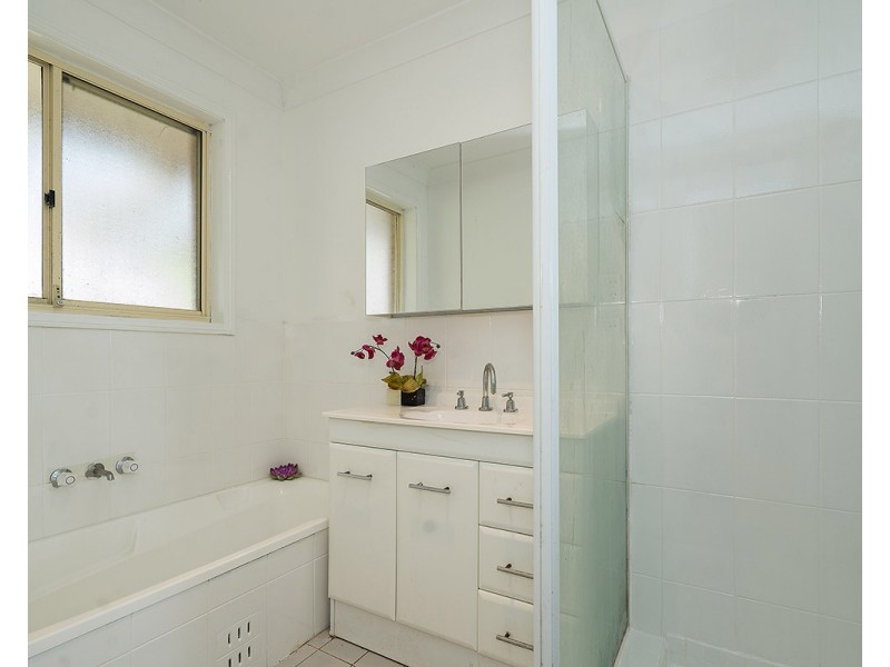 12 Bulwara Place, Bolton Point NSW 2283