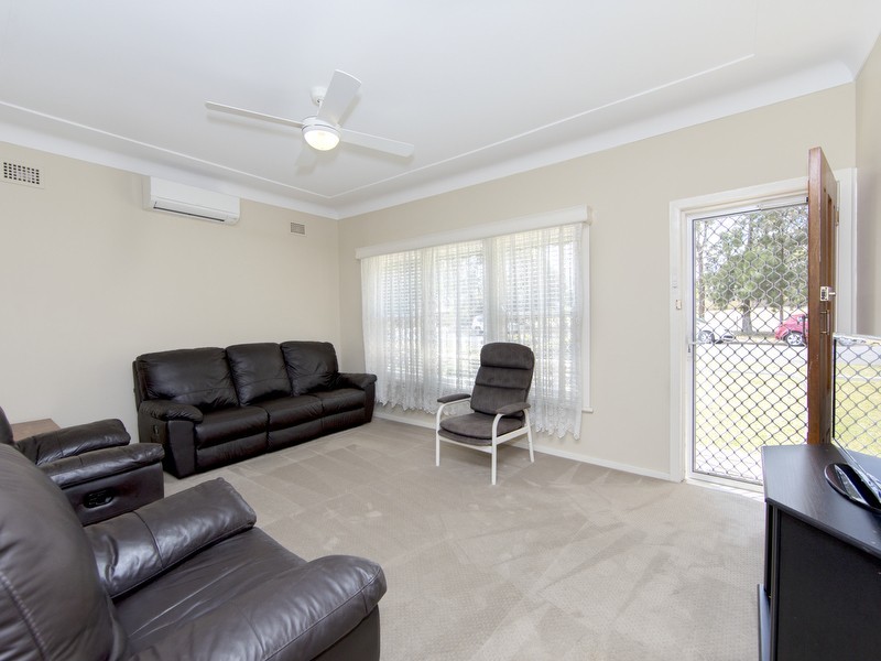 28 Bell Street, Speers Point NSW 2284