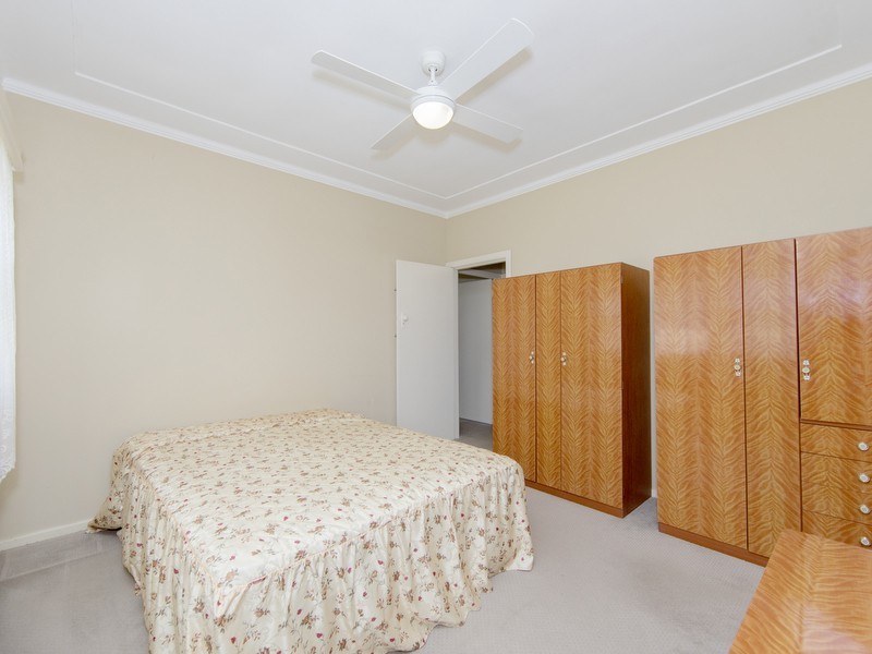 28 Bell Street, Speers Point NSW 2284