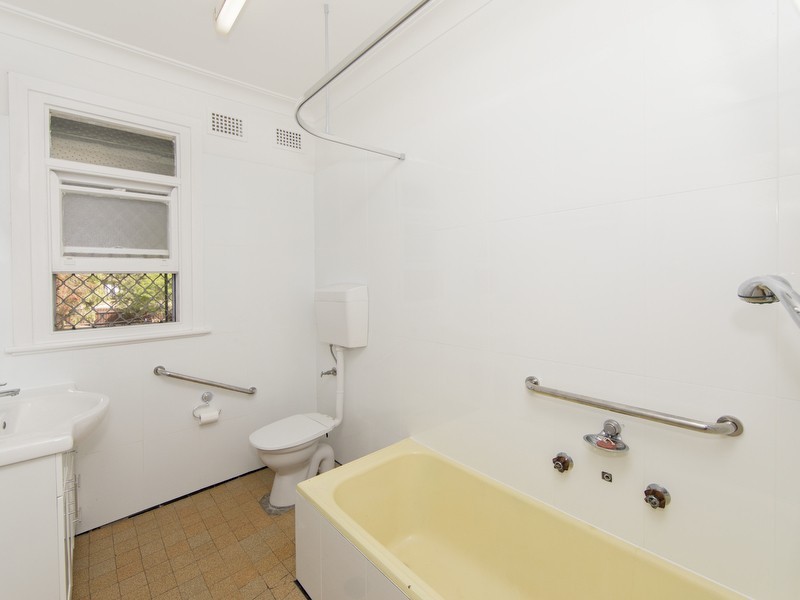 28 Bell Street, Speers Point NSW 2284