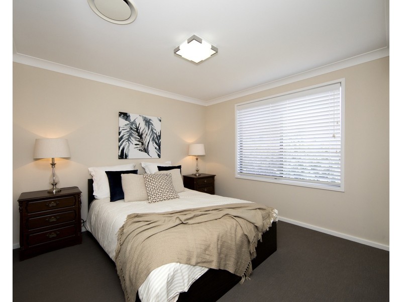 33 The Esplanade, Caves Beach NSW 2281