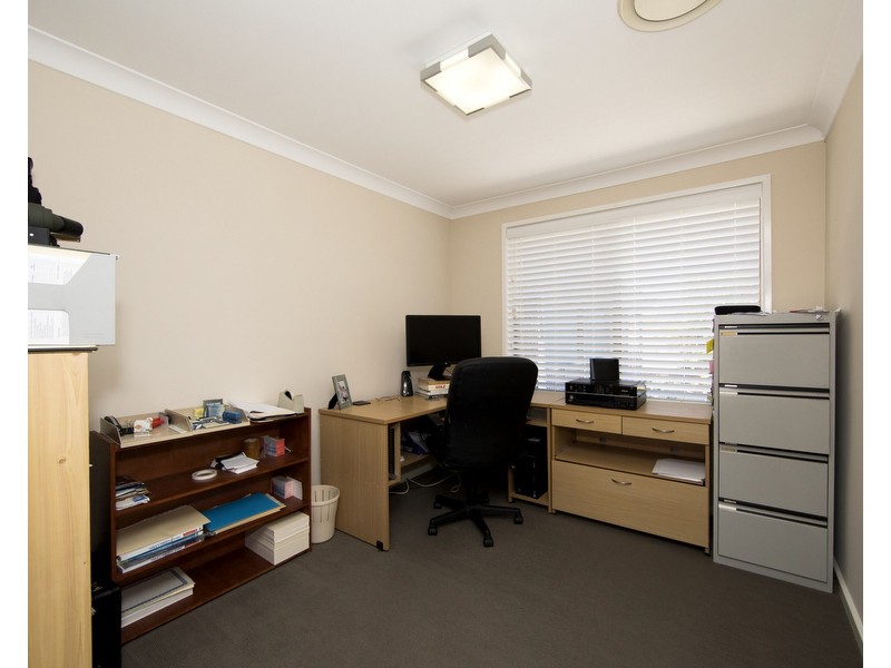 33 The Esplanade, Caves Beach NSW 2281