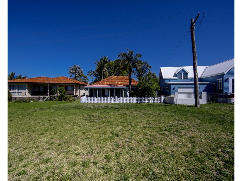 26 Nanda Street, Marmong Point NSW 2284