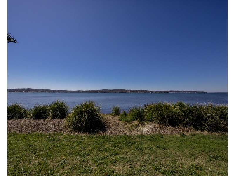 26 Nanda Street, Marmong Point NSW 2284