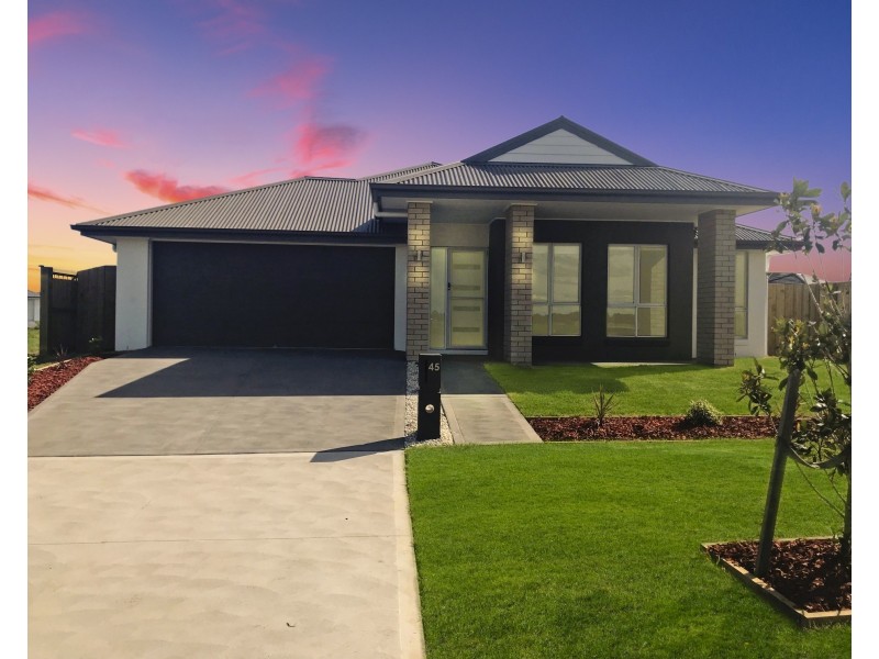 45 Barr Promenade, Thornton NSW 2322