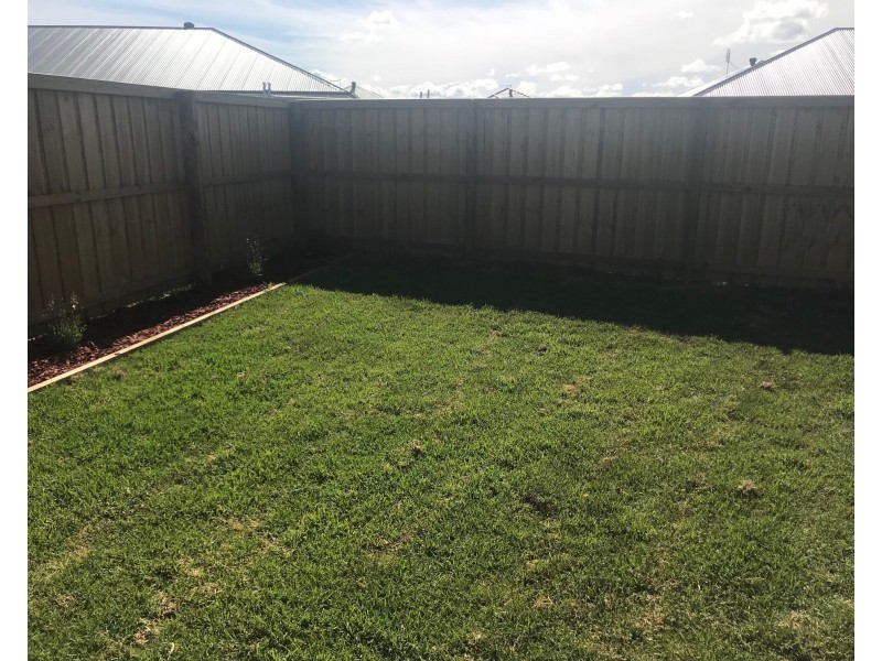 45 Barr Promenade, Thornton NSW 2322