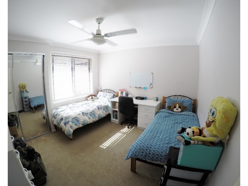 8 Styles Close, Fletcher NSW 2287