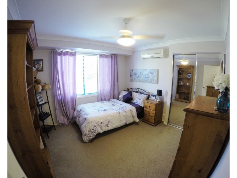 8 Styles Close, Fletcher NSW 2287