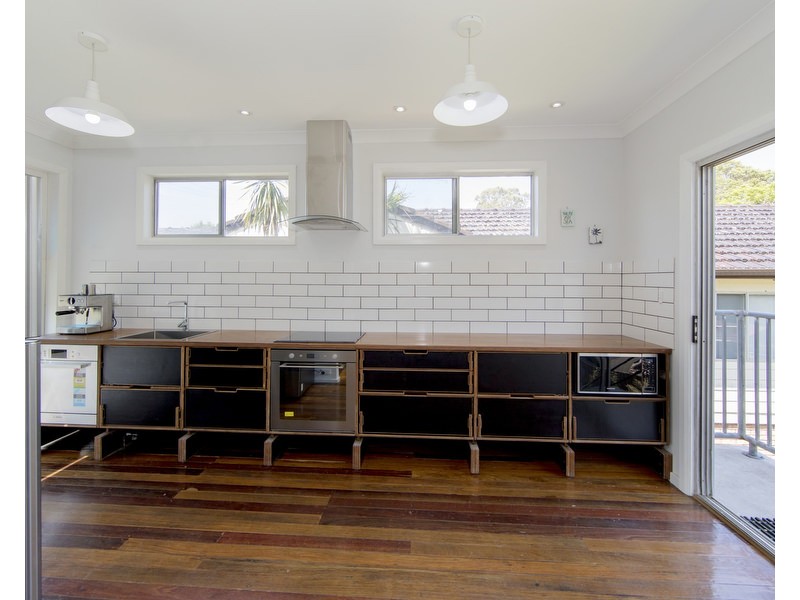 23 Karloo Street, Shortland NSW 2307