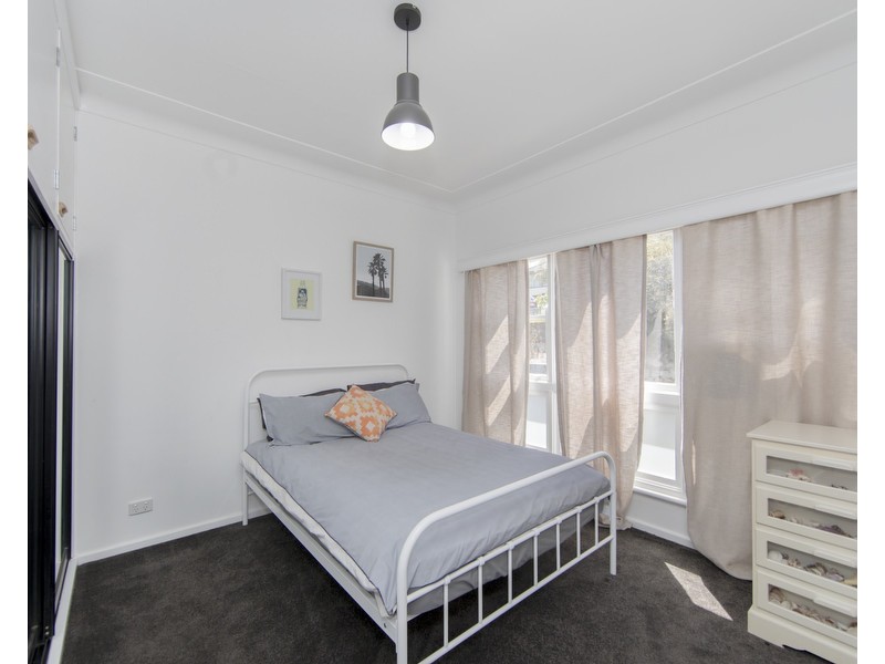 23 Karloo Street, Shortland NSW 2307