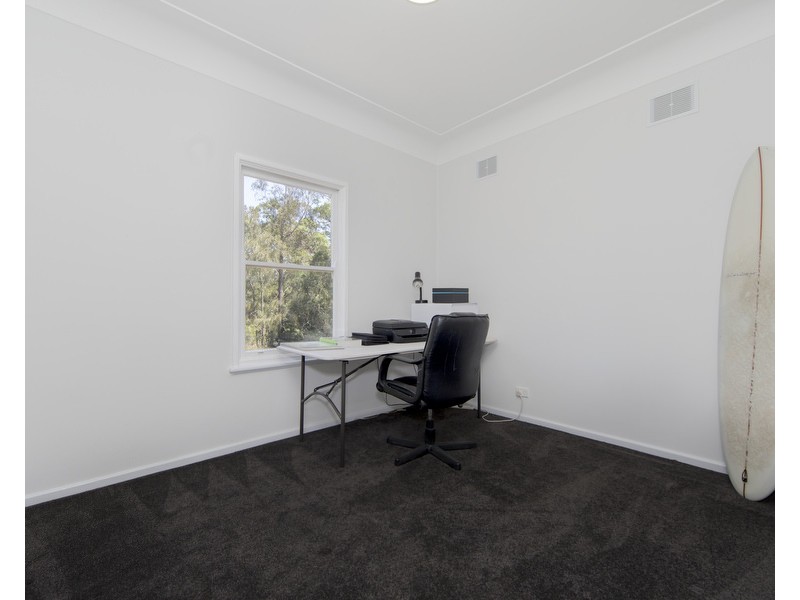 23 Karloo Street, Shortland NSW 2307