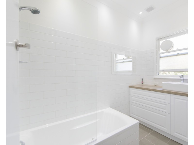 23 Karloo Street, Shortland NSW 2307