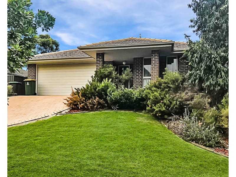19 Serenity Crescent, Fletcher NSW 2287