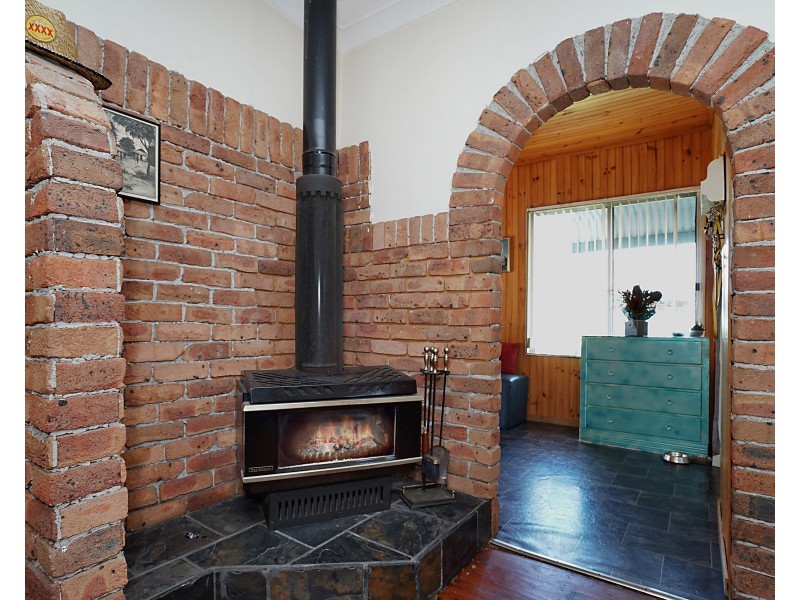 13 Cobbin Parade, Belmont NSW 2280