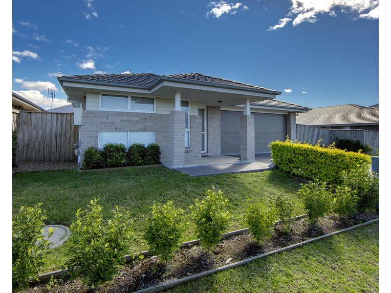 6 Warbler Avenue, Aberglasslyn NSW 2320