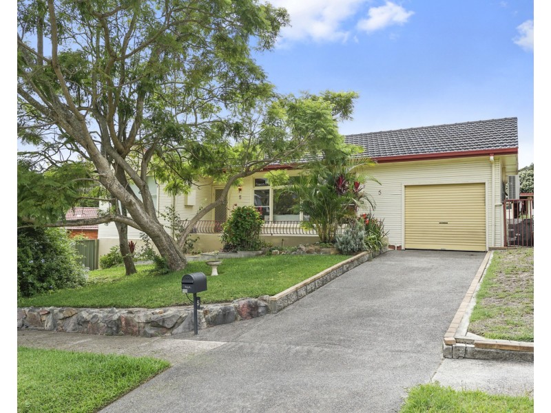 5 Ashbury Street, Adamstown Heights NSW 2289