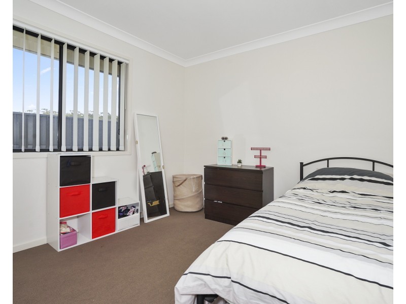 41 Seaside Boulevard, Fern Bay NSW 2295