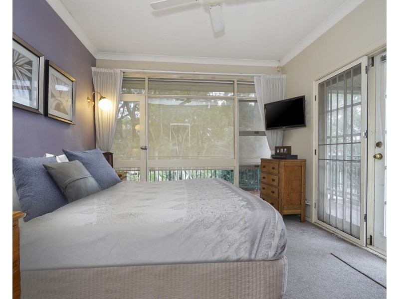 10 Carisbrooke Avenue, New Lambton Heights NSW 2305