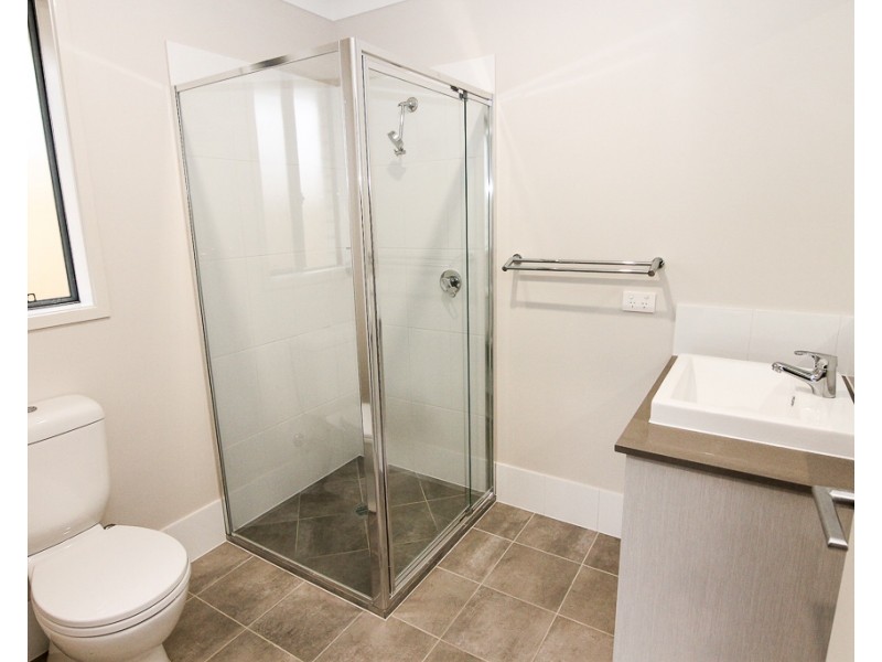 24 Mirug Crescent, Fletcher NSW 2287