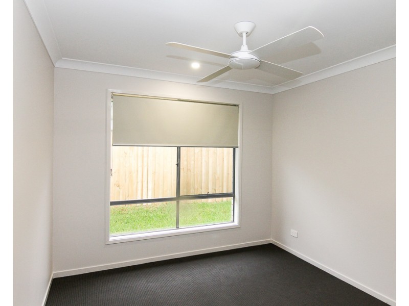 24 Mirug Crescent, Fletcher NSW 2287