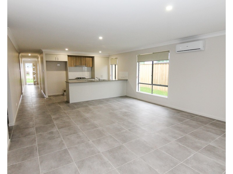 24 Mirug Crescent, Fletcher NSW 2287