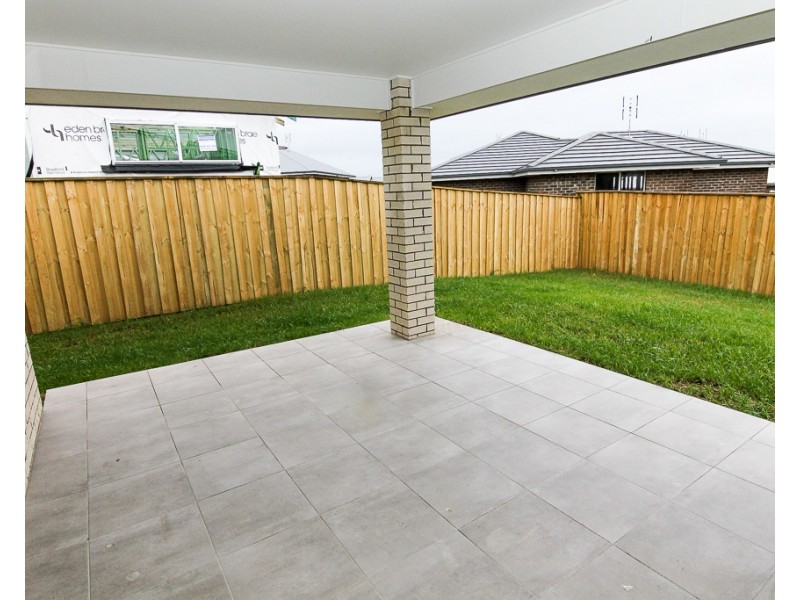 24 Mirug Crescent, Fletcher NSW 2287