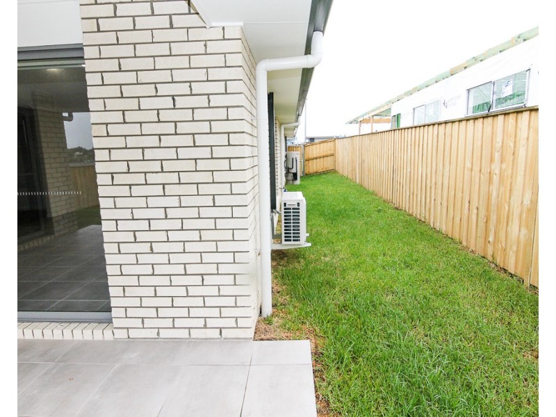 24 Mirug Crescent, Fletcher NSW 2287