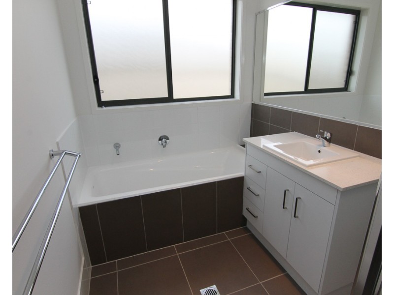 5 Newsham Street, North Rothbury NSW 2335