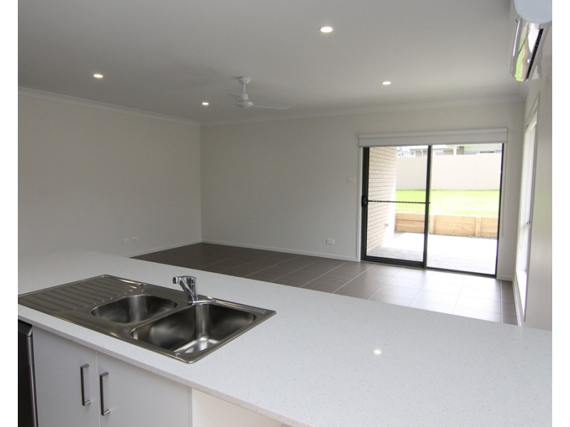 5 Newsham Street, North Rothbury NSW 2335