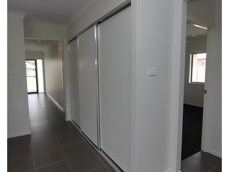 5 Newsham Street, North Rothbury NSW 2335